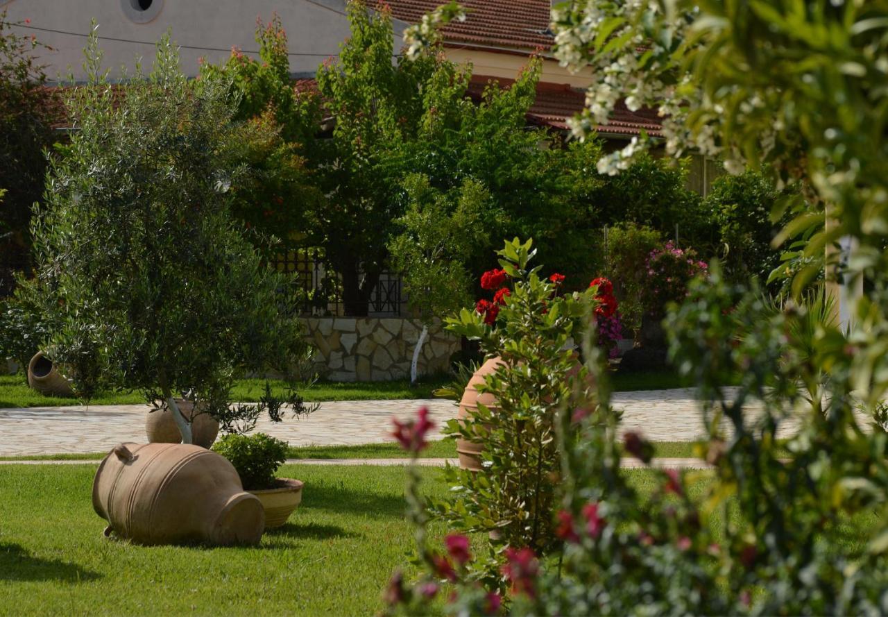 Konstantina Apartments Kávos Zewnętrze zdjęcie