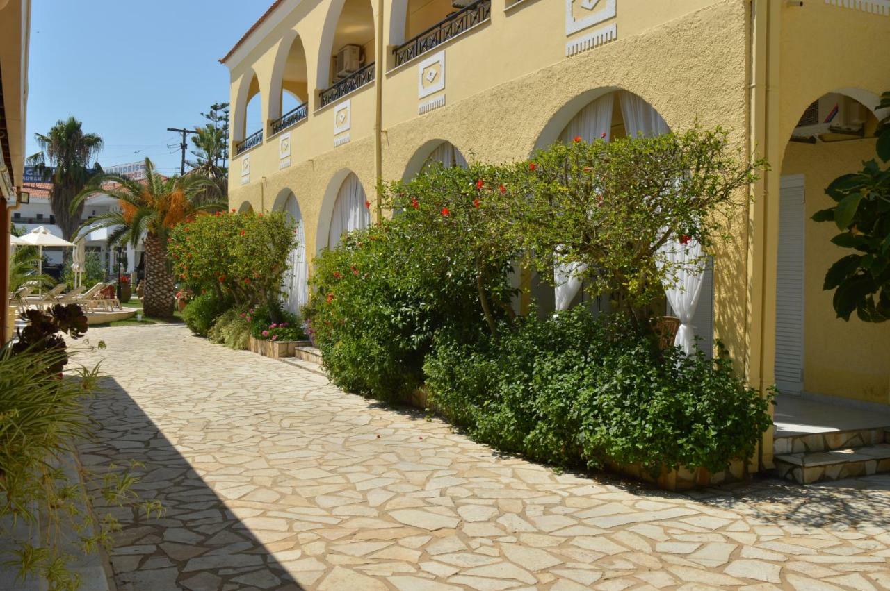 Konstantina Apartments Kávos Zewnętrze zdjęcie